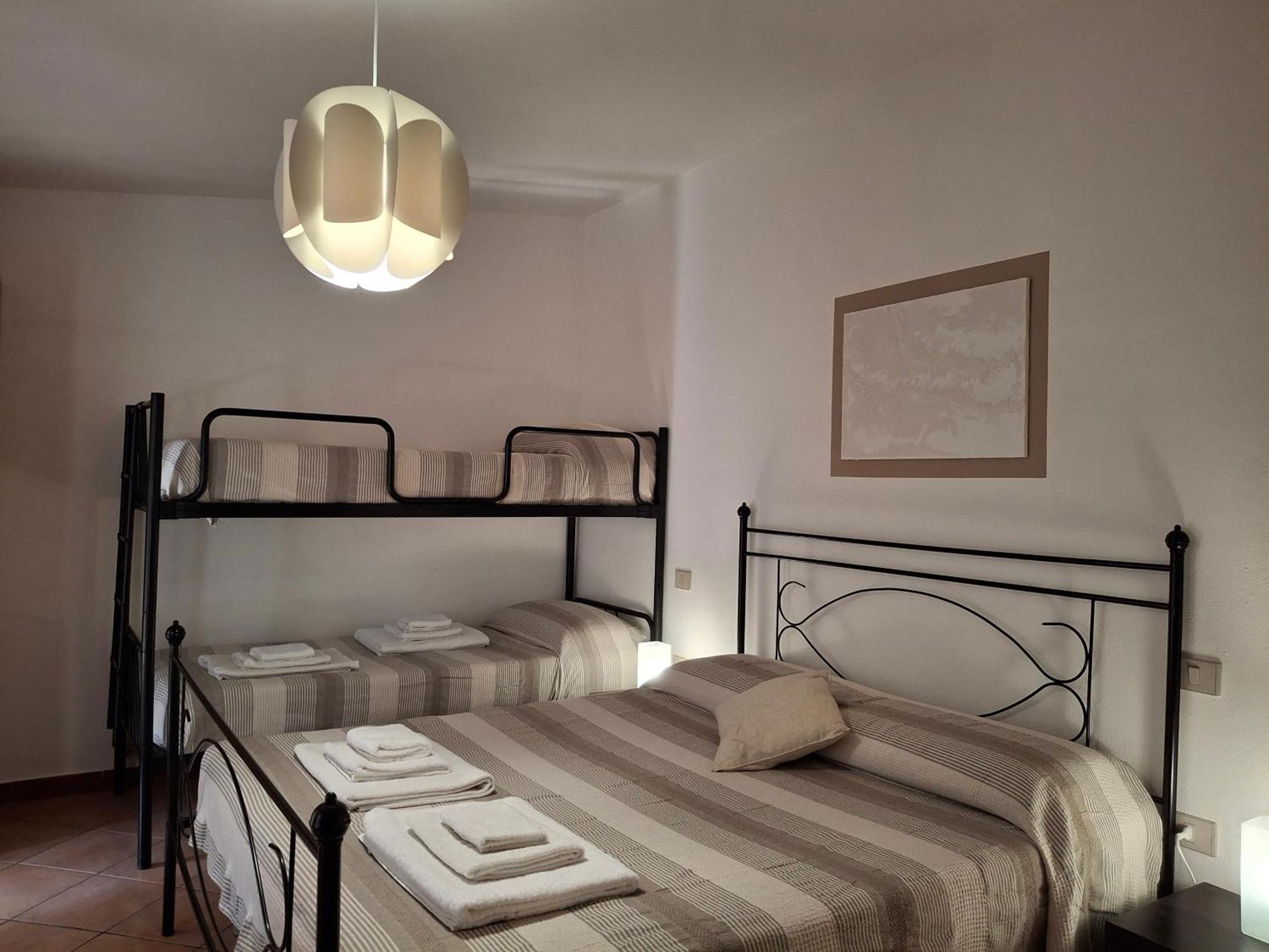 Agriturismo Palas De Serra Country Resort Onifai Esterno foto